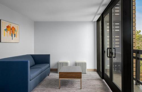 Hilton Head Island Hotel | Holiday Inn Express Hilton Head Island by IHG