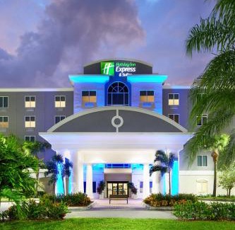 Saint Lucie West Hotel | Holiday Inn Express Hotel & Suites Port St. Lucie West by IHG