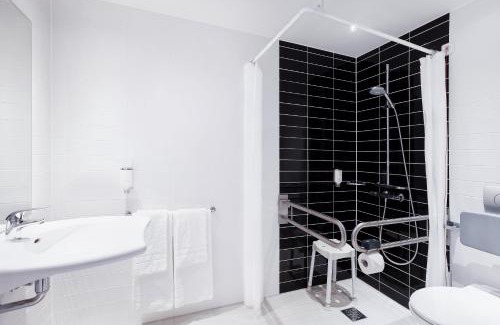 Innenstadt Hotel | Holiday Inn Express Augsburg by IHG
