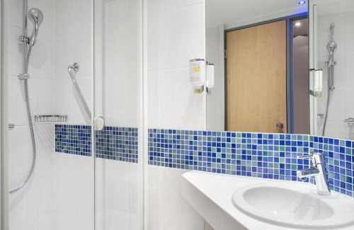 Badenscheuern Hotel | Holiday Inn Express Baden-Baden by IHG