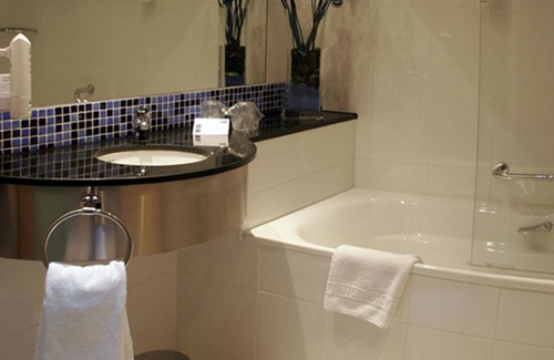 Derio Hotel | Holiday Inn Express Bilbao, an IHG Hotel