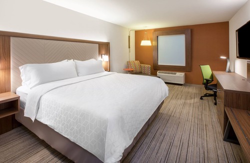 Eunice Hotel | Holiday Inn Express Eunice by IHG
