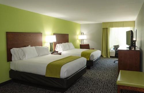 Hickory Hotel | Holiday Inn Express Hickory - Hickory Mart by IHG