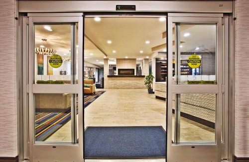 Ann Arbor Hotel | Holiday Inn Express Hotel & Suites Ann Arbor West by IHG