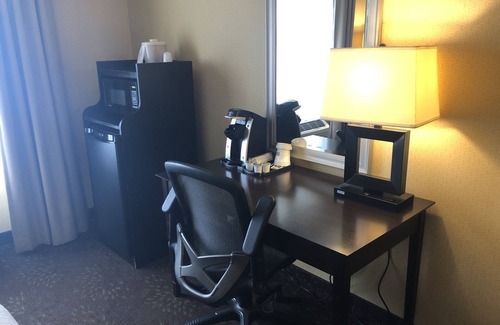 Dimondale Hotel | Holiday Inn Express Hotel & Suites Lansing-Dimondale by IHG
