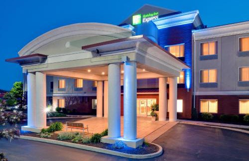 East Irondequoit Hotel | Holiday Inn Express Irondequoit by IHG