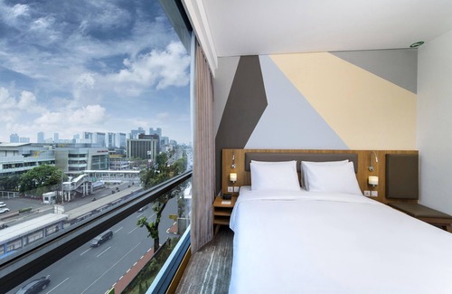 Menteng Hotel | Holiday Inn Express Jakarta Matraman by IHG