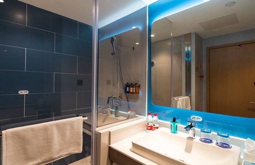 Pukou Hotel | Holiday Inn Express Nanjing Jiangbei Yushan by IHG