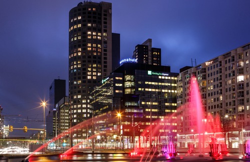Rotterdam Hotel | Holiday Inn Express Rotterdam - Central Station, an Ihg Hotel