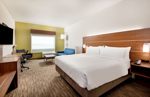 Punta Gorda Hotel | Holiday Inn Express & Suites Punta Gorda by IHG