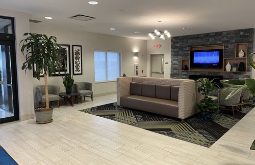 Williamsport Hotel | Holiday Inn Express & Suites Williamsport by IHG
