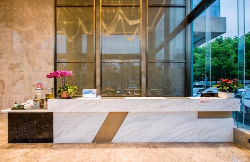 Nanshan Hotel | Holiday Inn Express Shenzhen Nanshan, an IHG Hotel