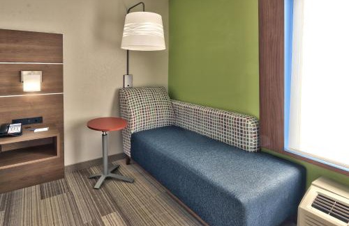 Polvadera Hotel | Holiday Inn Express Socorro by IHG