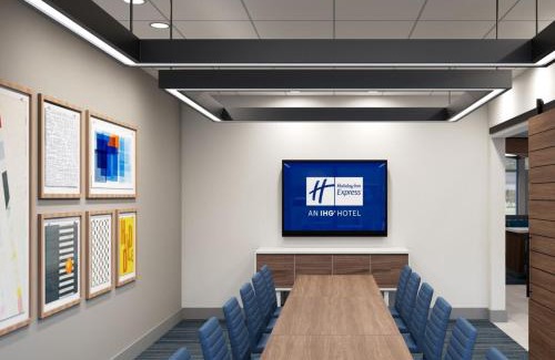 Ontario Hotel | Holiday Inn Express & Suites Mansfield - Ontario by IHG