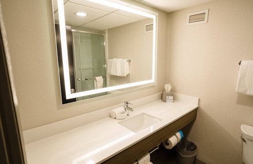 Powell Hotel | Holiday Inn Express & Suites Knoxville-North-I-75 Exit 112 by IHG