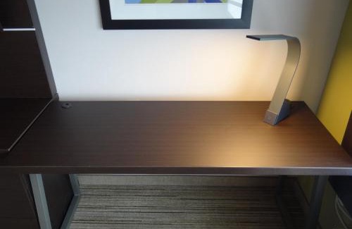 Auburn Hotel | Holiday Inn Express & Suites - Auburn Downtown by IHG