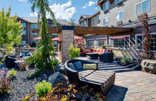 Pullman Hotel | Holiday Inn Express & Suites Pullman
