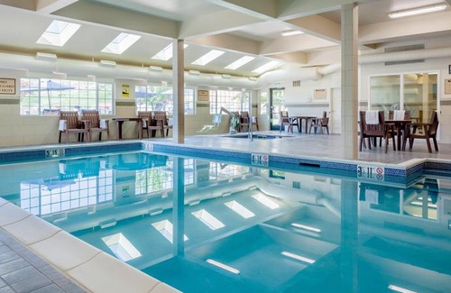 Pullman Hotel | Holiday Inn Express & Suites Pullman