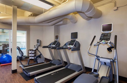 Pullman Hotel | Holiday Inn Express And Suites Pullman, an IHG Hotel