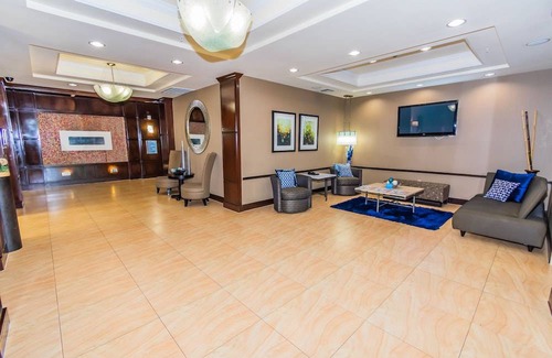 Webster Hotel | Holiday Inn Express Hotel & Suites - Houston Space Center, an IHG Hotel