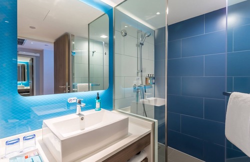 Lianhu Hotel | Holiday Inn Express Xi'An Ancient Town West by IHG