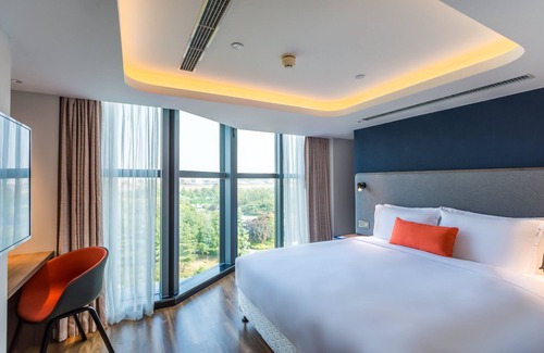 Lianhu Hotel | Holiday Inn Express Xi'An Ancient Town West by IHG