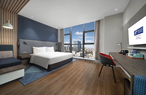 Zhuhai Gongbei Hotel | Holiday Inn Express Zhuhai Gongbei by IHG