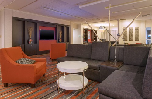 Grantville Hotel | Holiday Inn Harrisburg - Hershey Area, I-81 by IHG