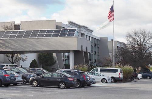 Grantville Hotel | Holiday Inn Harrisburg I-81 Hershey Area by IHG