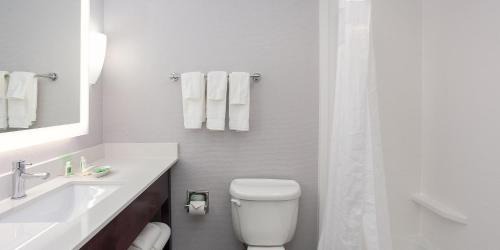 Tallahassee Hotel | Holiday Inn Hotel & Suites Tallahassee Conference Center North by IHG