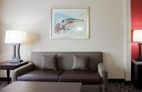 Oceanside Hotel | Holiday Inn Oceanside Marina Camp Pendleton by IHG