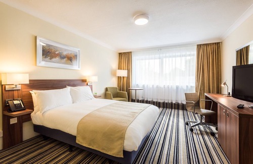 Aldermaston Wharf Hotel | Holiday Inn Reading West by IHG