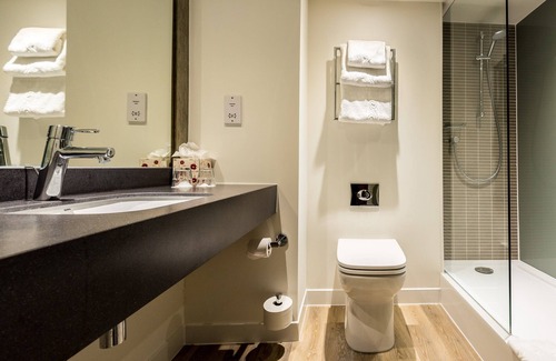 Aldermaston Wharf Hotel | Holiday Inn Reading West by IHG