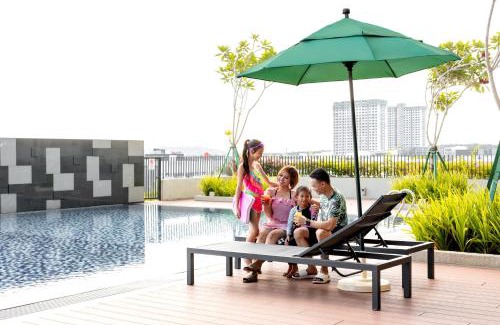 Kota Warisan Hotel | Holiday Inn Sepang - Airport