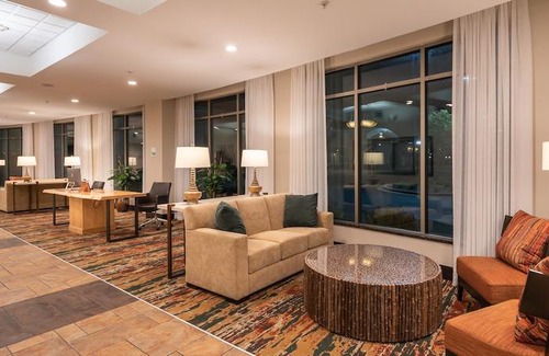 Stevens Point Hotel | Holiday Inn Stevens Point - Convention Center