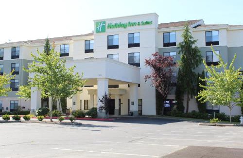 Bothell Hotel | Holiday Inn & Suites Bothell an IHG Hotel
