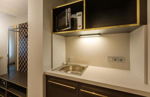 East Fasanenhof Hotel | Holiday Inn - the niu, Mesh Stuttgart Messe by IHG