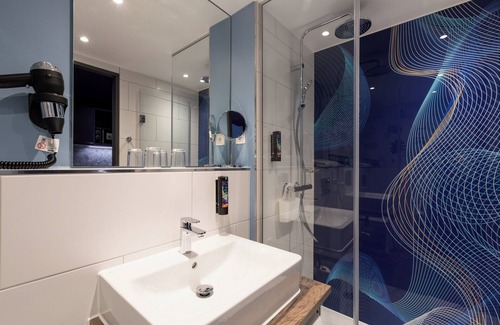 Oststadt Sudlicher Teil Hotel | Holiday Inn - the niu, Wave Karlsruhe Oststadt by IHG