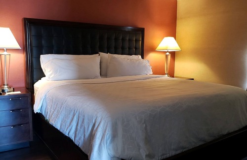 Williamsport Hotel | Holiday Inn Williamsport by IHG