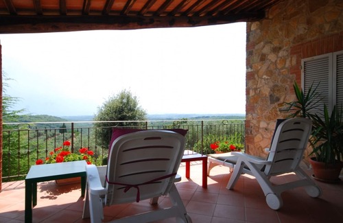 Pievasciata House | Holiday home with private pool, WiFi, private garden, Chianti Classico, Siena