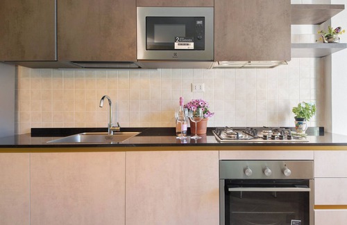 San Colombano Certenoli Apartment | Holiday Apartment 'La Fermenteria' with Mountain View, Shared Garden & Wi-Fi