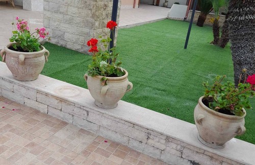 Santa Maria del Focallo Villa | Holiday house with swimming pool just a few meters from the sea