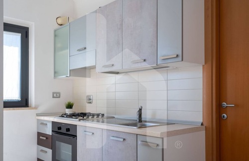 Pineto Apartment | Holiday Rendez Vous 50 - Fourth floor apartment with side sea view