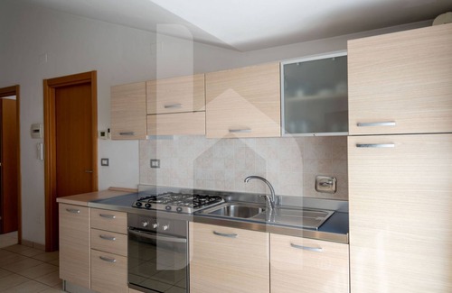 Pineto Apartment | Holiday Rendez Vous 51 - Fourth floor apartment with side sea view