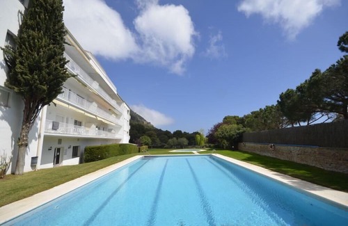 Aiguablava Apartment | Holiday Rental Apartment With Swimming Pool in Begur, Aiguablava