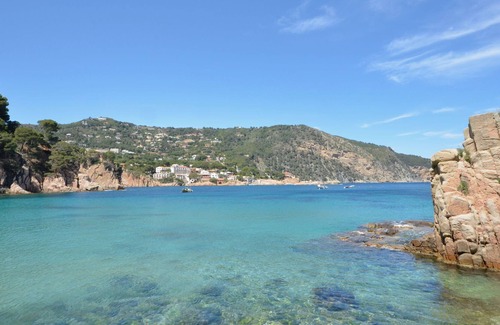 Aiguablava Apartment | Holiday rental apartment with swimming pool in Begur, Aiguablava