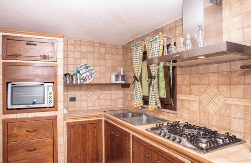 Orosei Villa | Holiday Villa "Frau" with Wi-Fi, Air Condition and Terrace