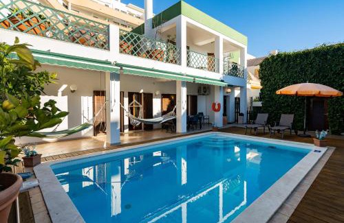 Faro Villa | Holiday villa in elite residential area of Faro