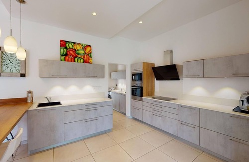 Cap Malheureux Villa | Holiday Villa with Swimming Pool at Pereybere