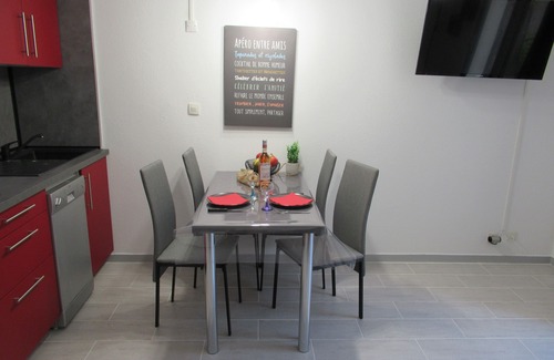 La Madrague Apartment | Holidays by the sea